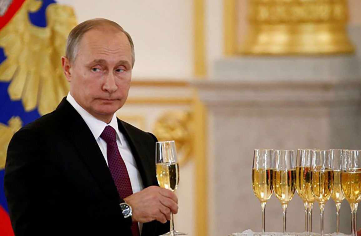 Владимир Путин на приеме в Кремле. Фото: пресс-служба Кремля
